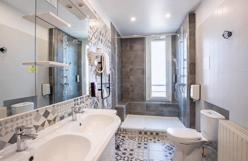 Notre-Dame-de-Gravenchon Hotel | Sure Hotel by Best Western Port Jérome - Le Havre