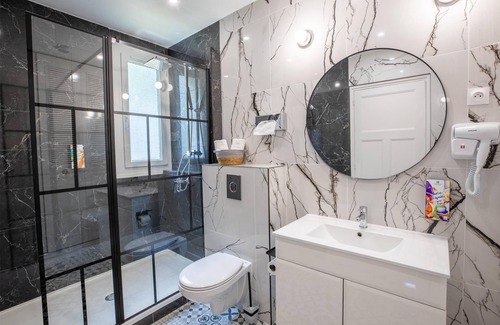 Notre-Dame-de-Gravenchon Hotel | Sure Hotel by Best Western Port Jérome - Le Havre