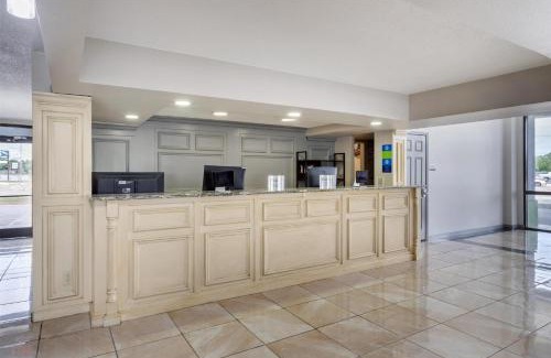 Victoria Hotel | SureStay by Best Western Victoria