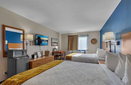Spicer Hotel | SureStay Hotel by Best Western Spicer