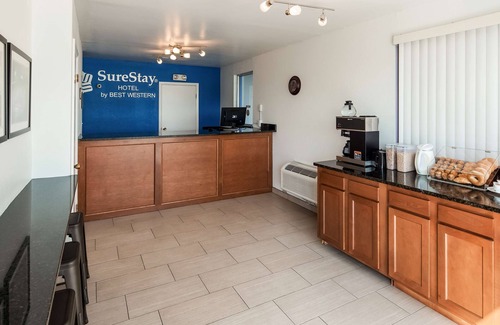 Findlay Hotel | SureStay Hotel by Best Western Findlay