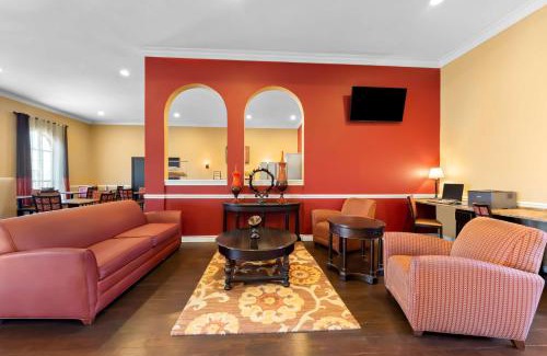 Wetmore Hotel | SureStay Plus by Best Western San Antonio Fiesta Inn