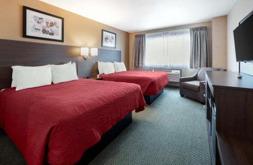Enterprise Hotel | SureStay Plus by Best Western Enterprise
