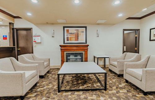 Coquitlam Hotel | SureStay Plus by Best Western Coquitlam