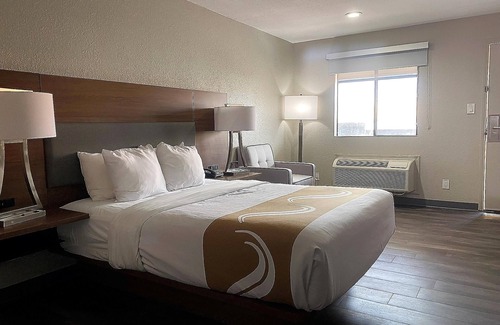 Alamogordo Hotel | SureStay Plus by Best Western Alamogordo White Sands