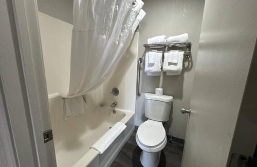 Alamogordo Hotel | SureStay Plus by Best Western Alamogordo White Sands