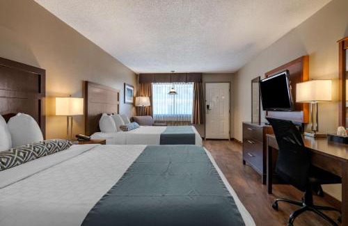 Salmon Arm Hotel | SureStay Plus Hotel by Best Western Salmon Arm