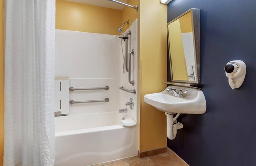 Keyser Hotel | SureStay Plus Hotel by Best Western Keyser