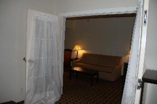 Coralville Hotel | SureStay Plus Hotel by Best Western Coralville Iowa City