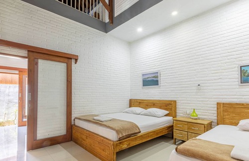 Pekutatan House | Surf Retreat Villa Sari Bali