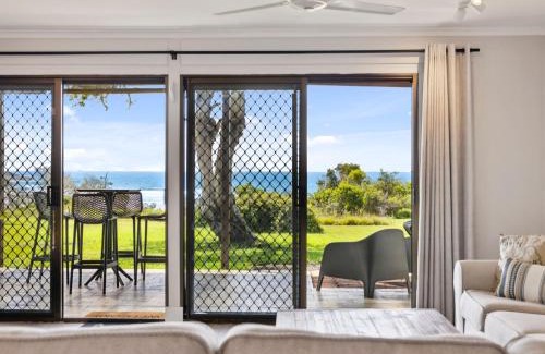 Arrawarra Headland House | Surf Shack