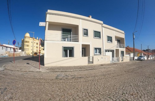 Peniche de Cima House | Surfcity