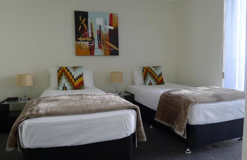 Surfers Paradise Resort | Surfer Paradise - Santana Holiday Resort