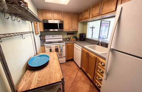 Avon By The Sea Condo | Surfer's Dream: Pet Friendly Near World Famous Cocoa Beach Pier