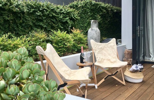 Tamarama Apartment | Surfers' Loft Tamarama - direct access to beach