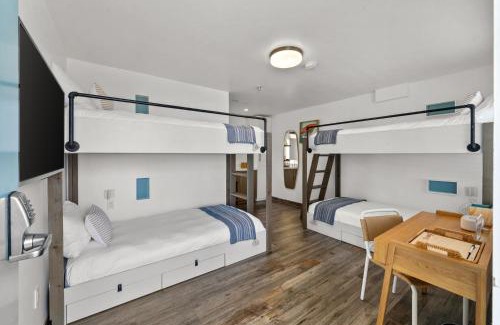 Leucadia Hotel | Surfhouse