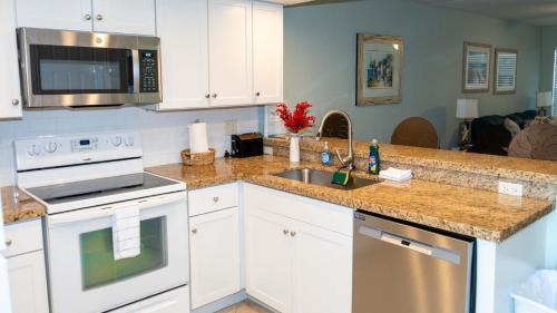 Coffeyville Apartment | Surfside II #109 home
