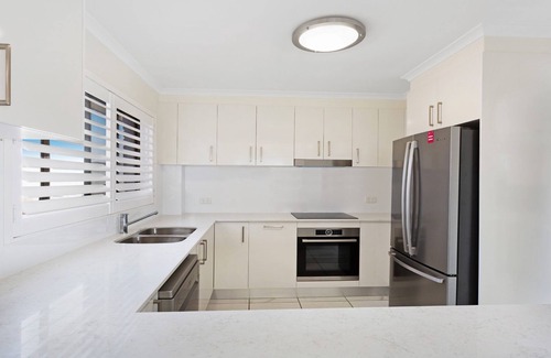 Forster Apartment | Surfspray 4 - Pebbly Beach