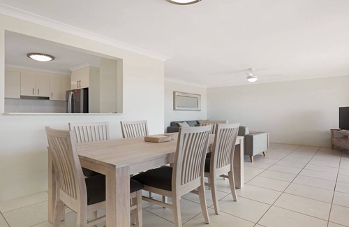 Forster Apartment | Surfspray 4 - Pebbly Beach