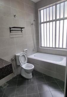 Larut House | Suria Aman Homestay Semi-D 5 Rooms 5 Bathrooms
