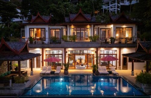 Cherngtalay Villa | surin Luxurious 6br private swimming pool stunning sunset