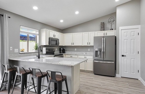 Legacy Parc House | Surprise Vista Pool Paradise-Spring Training&more!