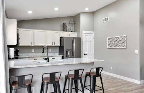 Legacy Parc House | Surprise Vista Pool Paradise-Spring Training&more!