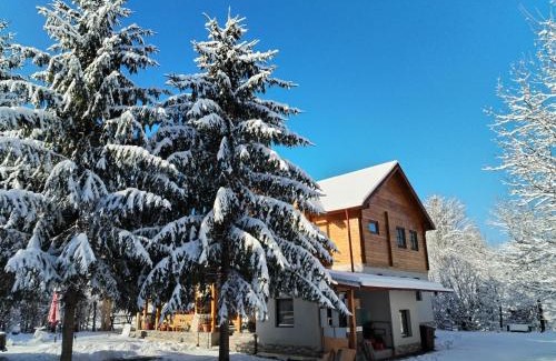 Avrig Ski Chalet | Susurul Apei Chalet