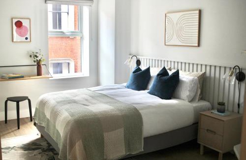 Temple Bar Apartment | Sutcliffe House