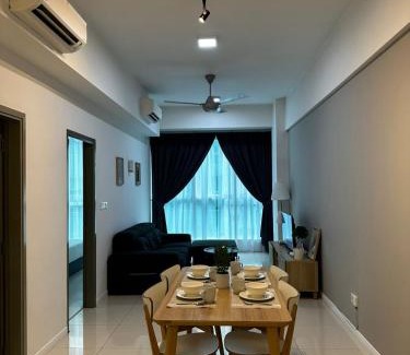 Kampung Sembulan Baru Apartment | Sutera Avenue Eh Plus Homestay