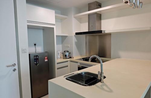 Kampung Sembulan Baru Apartment | Sutera Avenue Lks homestay