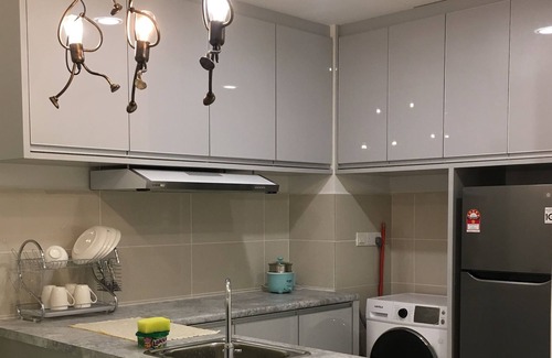 Kampung Sembulan Baru Condo | Sutera Avenues - KK Center