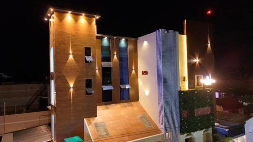 Dindigul Hotel | Suthanthira stay Inn