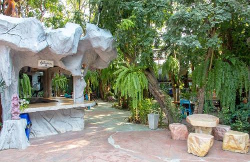 Chai Nat Hotel | Suwanna Riverside