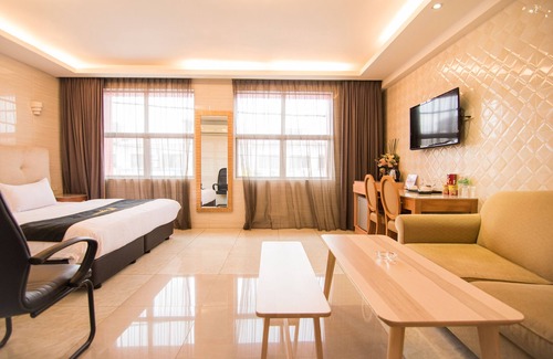 Kampung Bangkong Hotel | Suwara Hotel