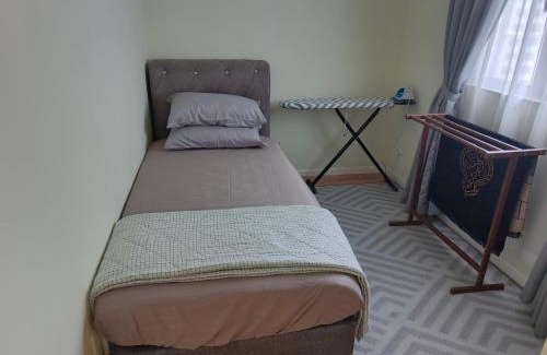 Shah Alam Apartment | Suzi's Homestay at Dian Residency