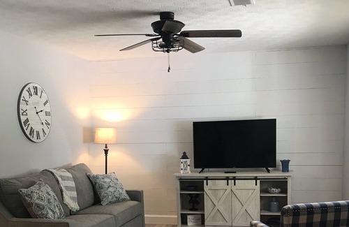 Nancy House | Suzi's Place.