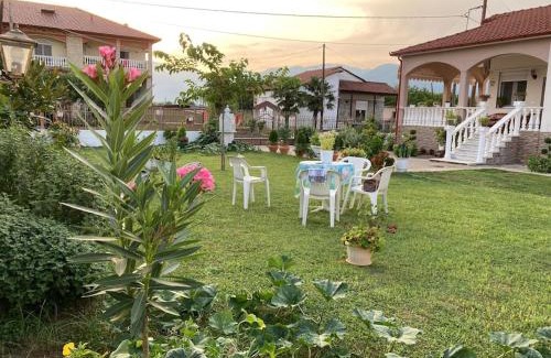 Polykarpion House | Suzie's House - Road to Loutra Pozar