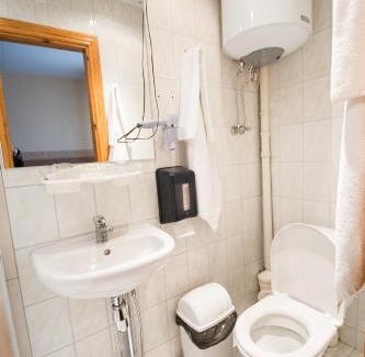 Nemezis House | Svečių namai Lingės