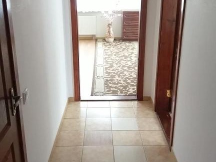 Svyatoshyns'kyi District Apartment | Sviatoshyn aparthotel