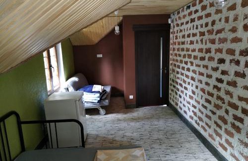 Volyn Oblast Cabin | Svitiaz Griada