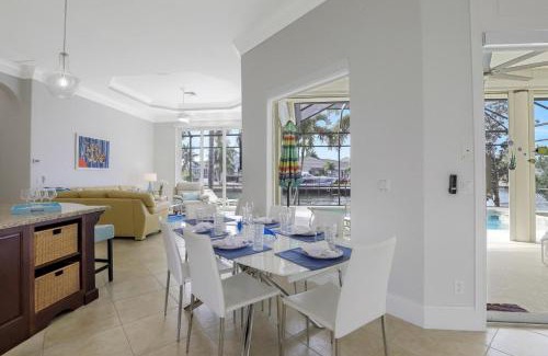 Marco Island House | SW exposure home on wide canal with pool and spa
