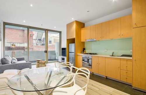 Adelaide Central Business District Apartment | Swainson on Bent - 1.14