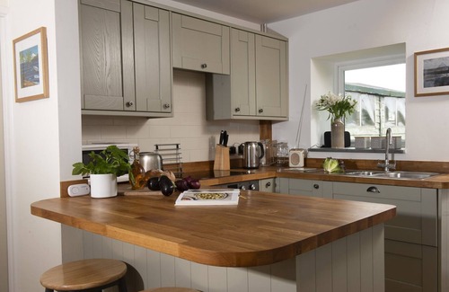 Penzance House | Swallow - charming barn conversion near Sennen & Gwenver beaches, dog friendly