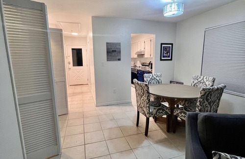 Gainesville House | Swamp Terrace-Walk to UF