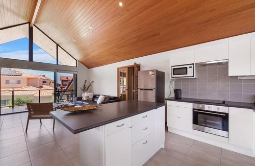 Applecross Apartment | Swan River Apartment