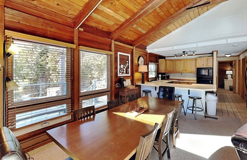 North Glade Hills House | Swan's Nest | Lakefront with Private Dock & Game Room!