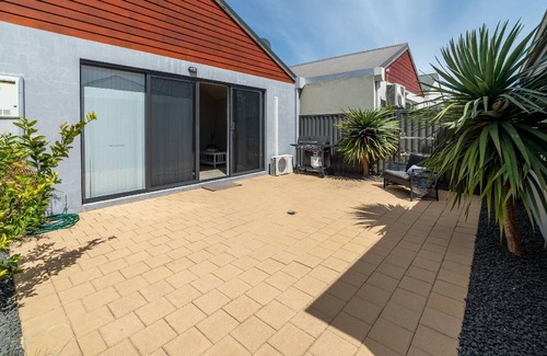 Aveley House | Swan Valley Fantastic Family Home - Aveley