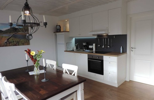 Harbshausen Apartment | Swedish chalet on Lake Edersee