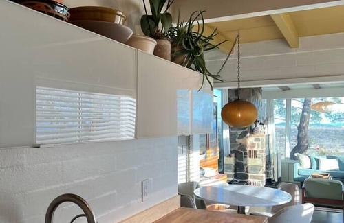 Yucca Valley House | Sweeping Views, Pool & Hot Tub - High Desert House